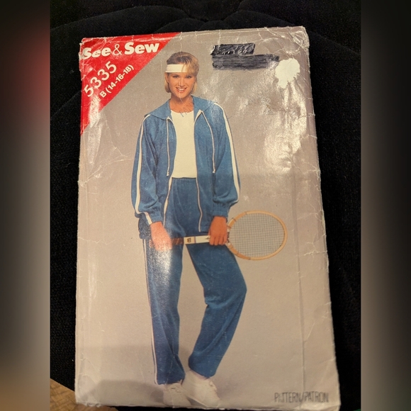 80's Womens Track Suit sewing pattern See & Sew 5335 by Butterick  - Picture 3 of 15